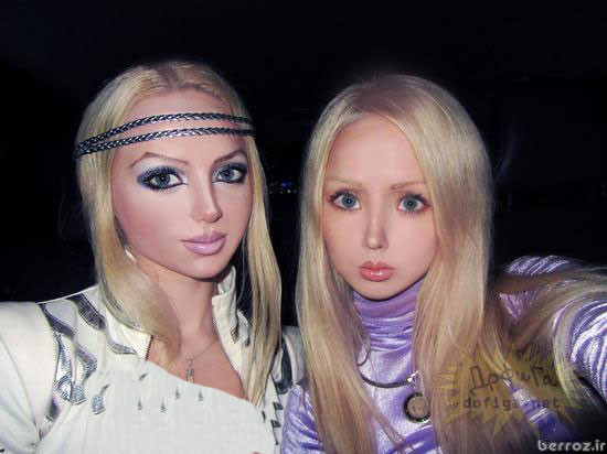 Real-Life-Barbie-Valerie-Lukyanova-With-Best-Friend---instagram-barbie